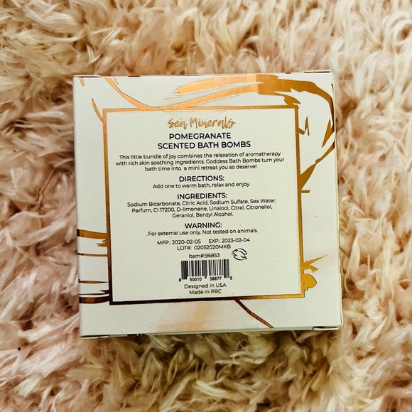 GODDESS || Sea Minerals Pomegranate Scented Bath Bombs - 4 Pack 🪸NWT🪸 - Picture 7 of 9